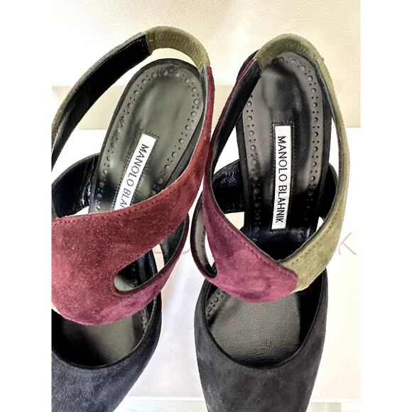 New Manolo Blahnik Suede Pumps Multicolor Black Green Pointy Toe Sz 37 Womens - Picture 3 of 7